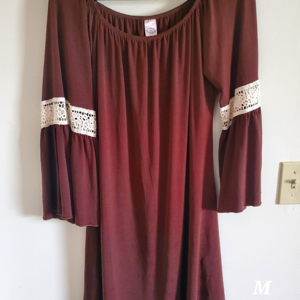 Brown off shoulder flowy sleeve dress